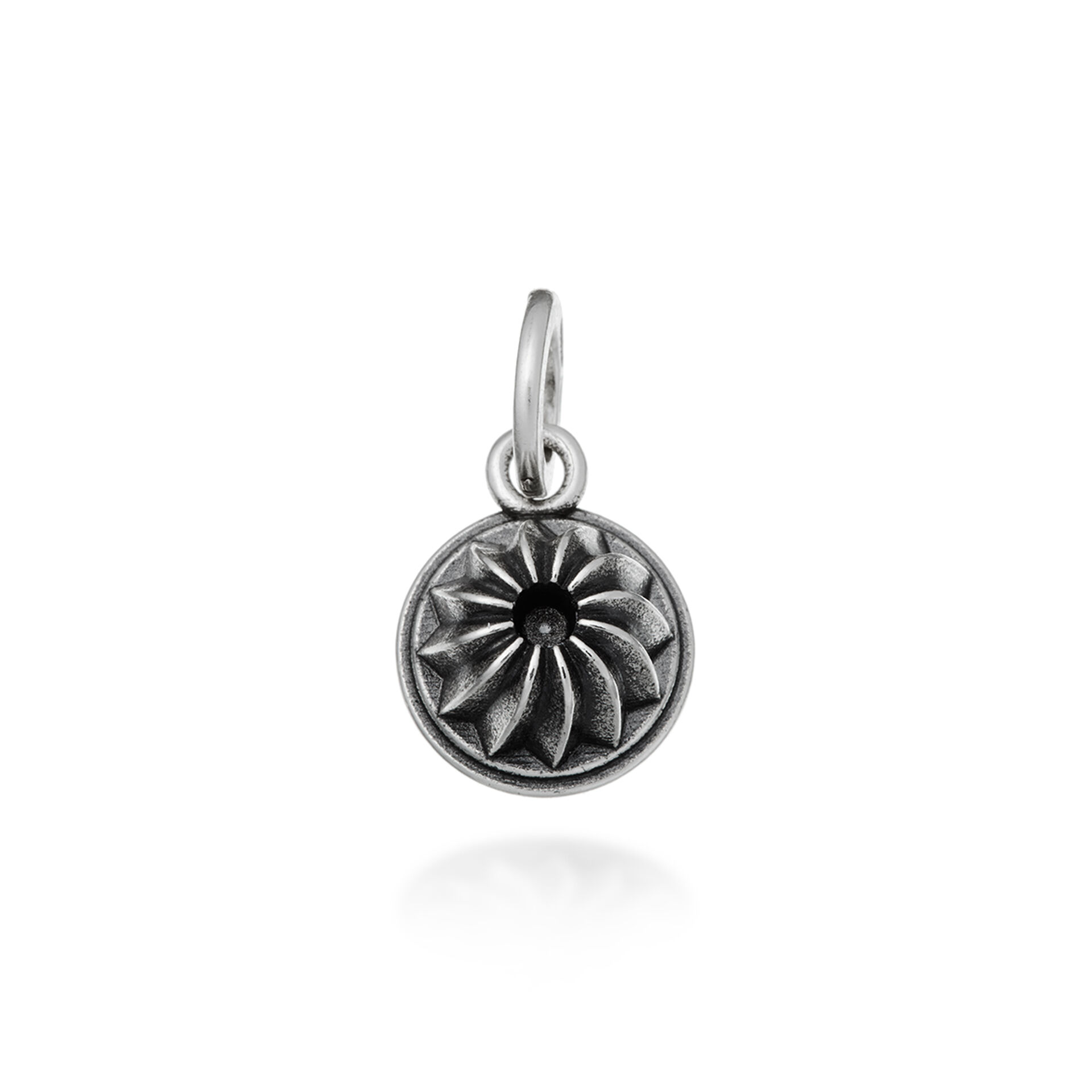 Pudding Mold Charm image number 1