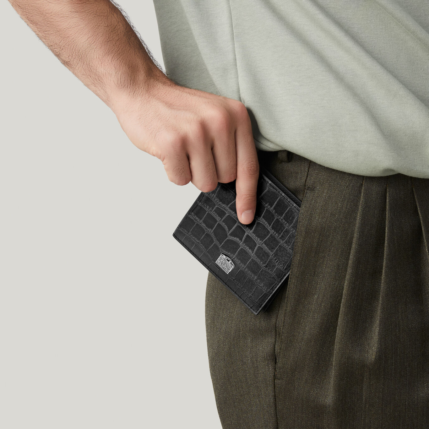 Black Croco Leather Wallet, Leather wallet with iconic sterling silver decoration_image number 4_Giovanni Raspini