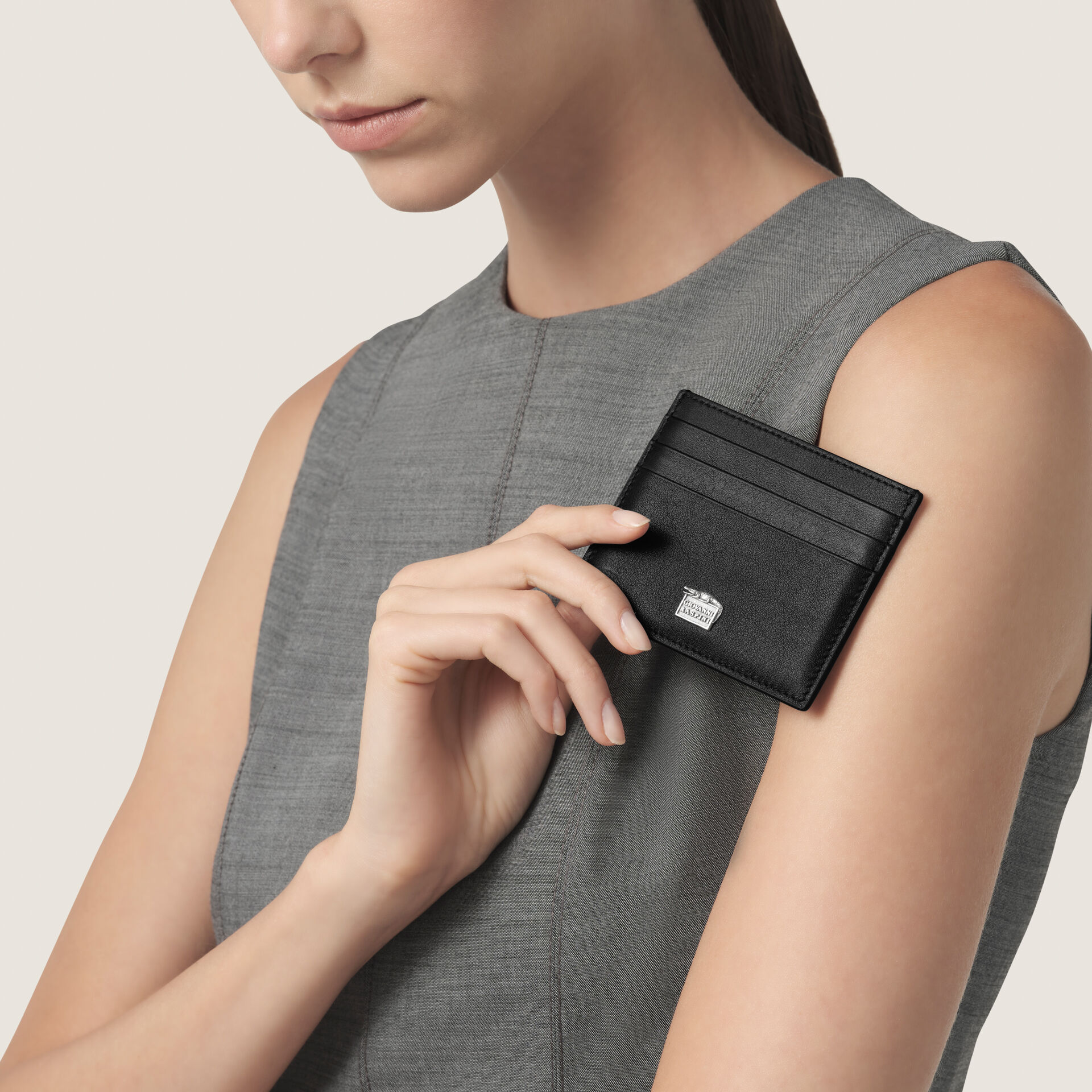 Porte-cartes en cuir lisse image number 5