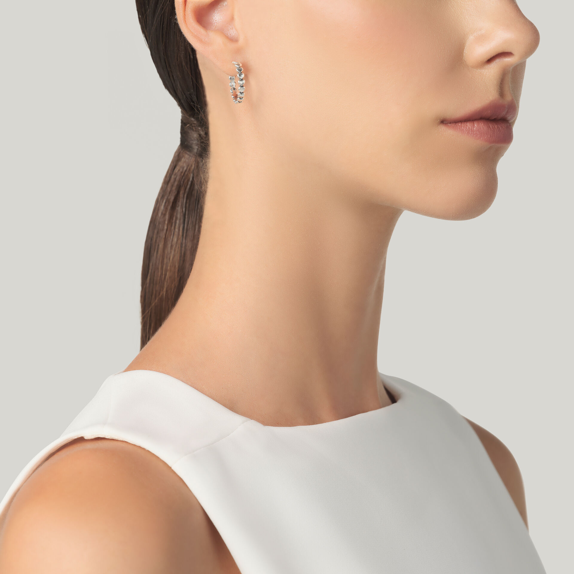 Heart Hoop Earrings image number 1