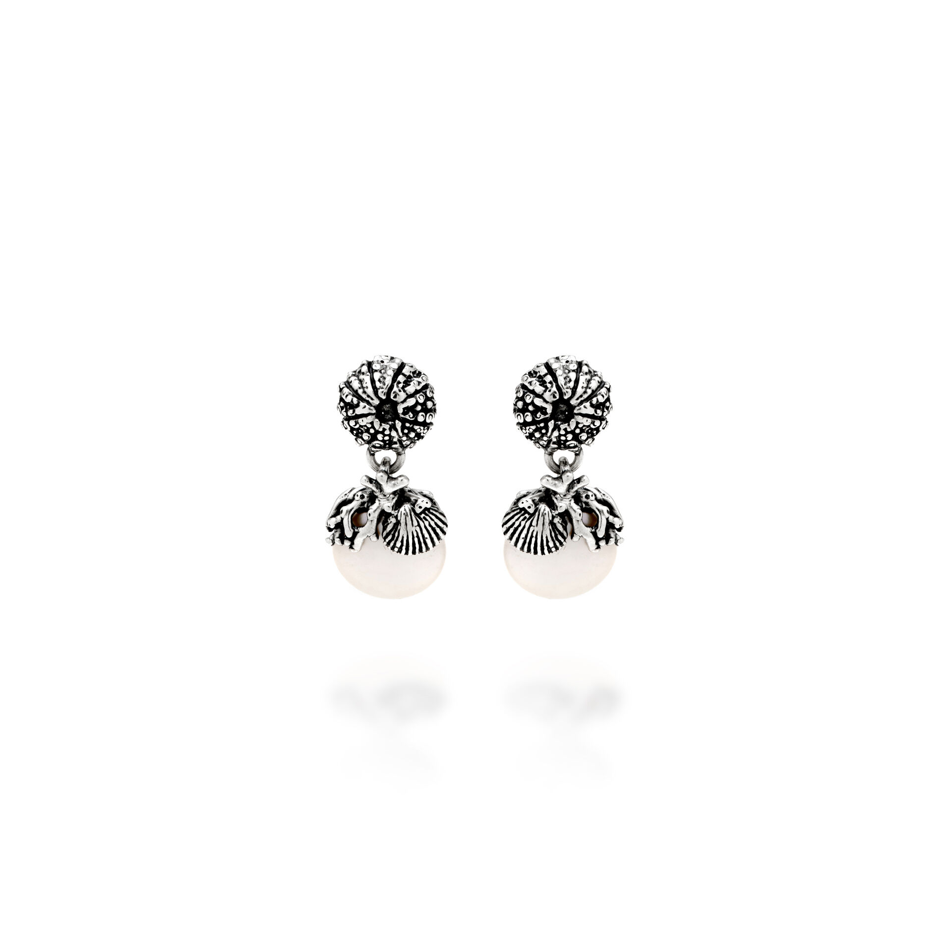 Sicily Earrings image number 0