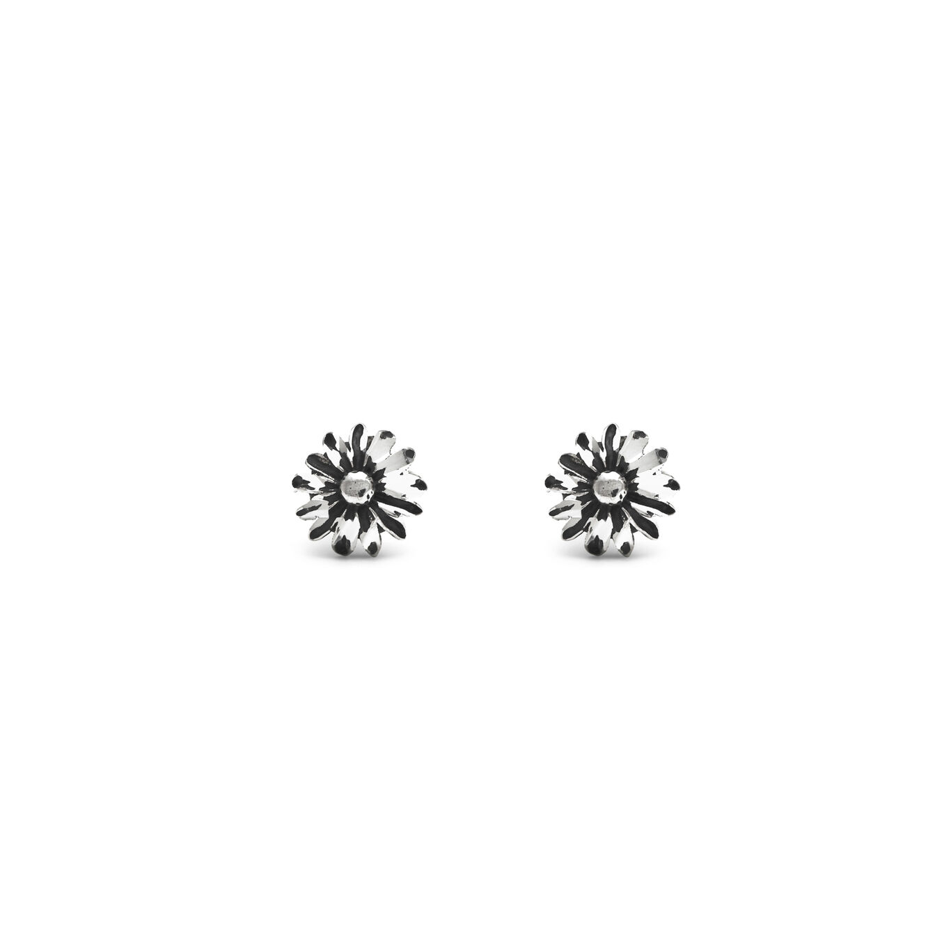 Daisy Dot Earrings