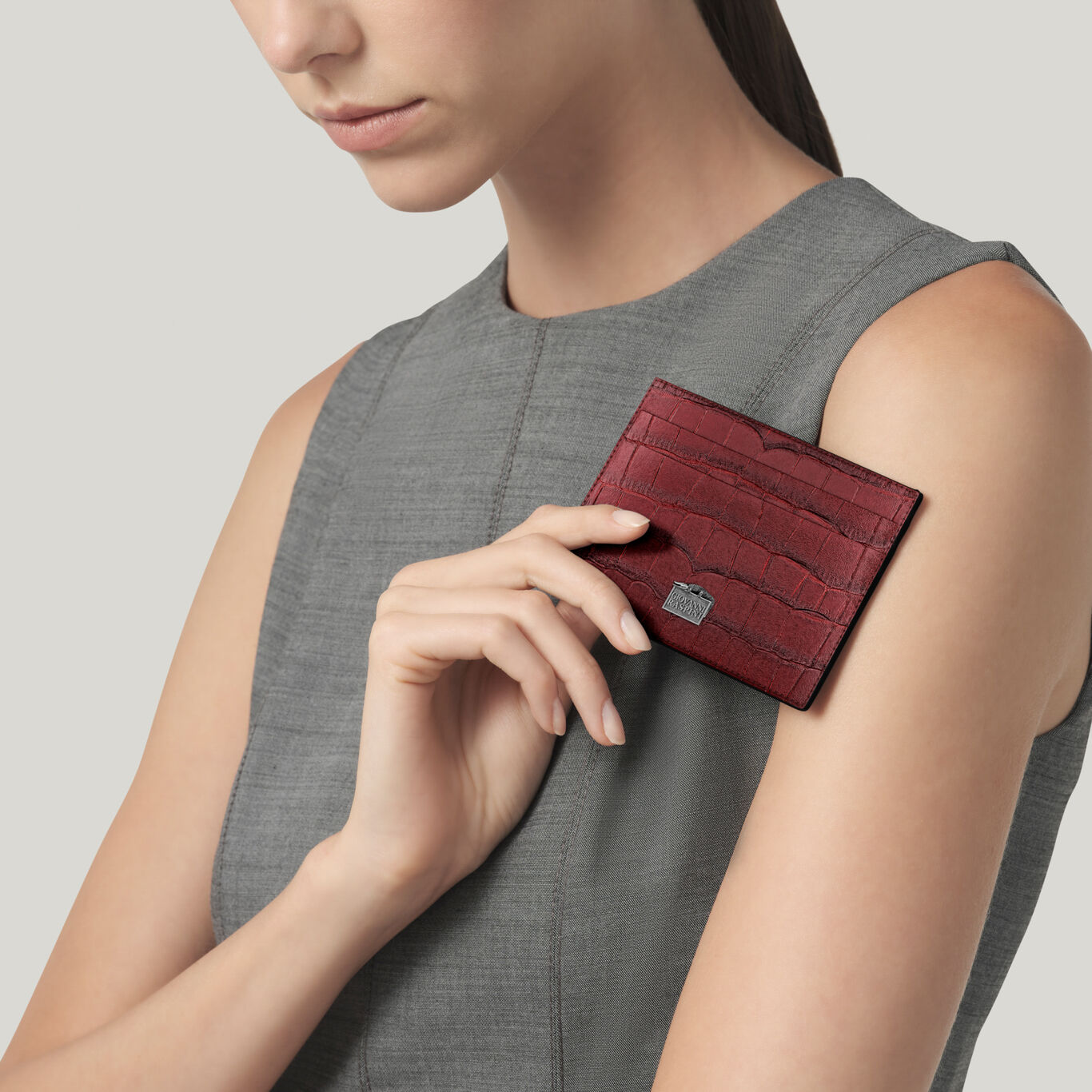 Burgundy Croco Leather Card Holder, Leather cardholder with iconic sterling silver decoration_image number 5_Giovanni Raspini