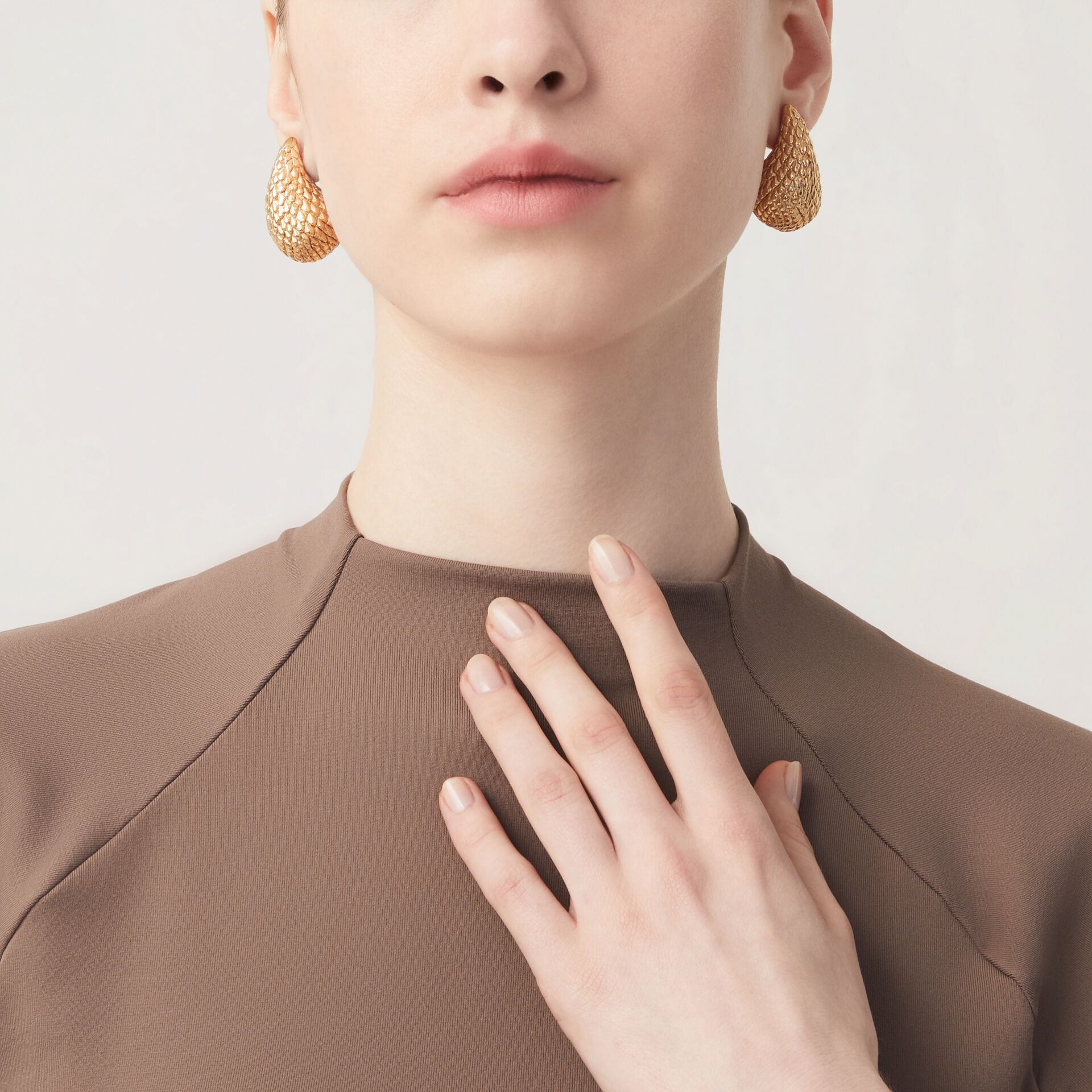 Snake Droplet Earrings image number 1