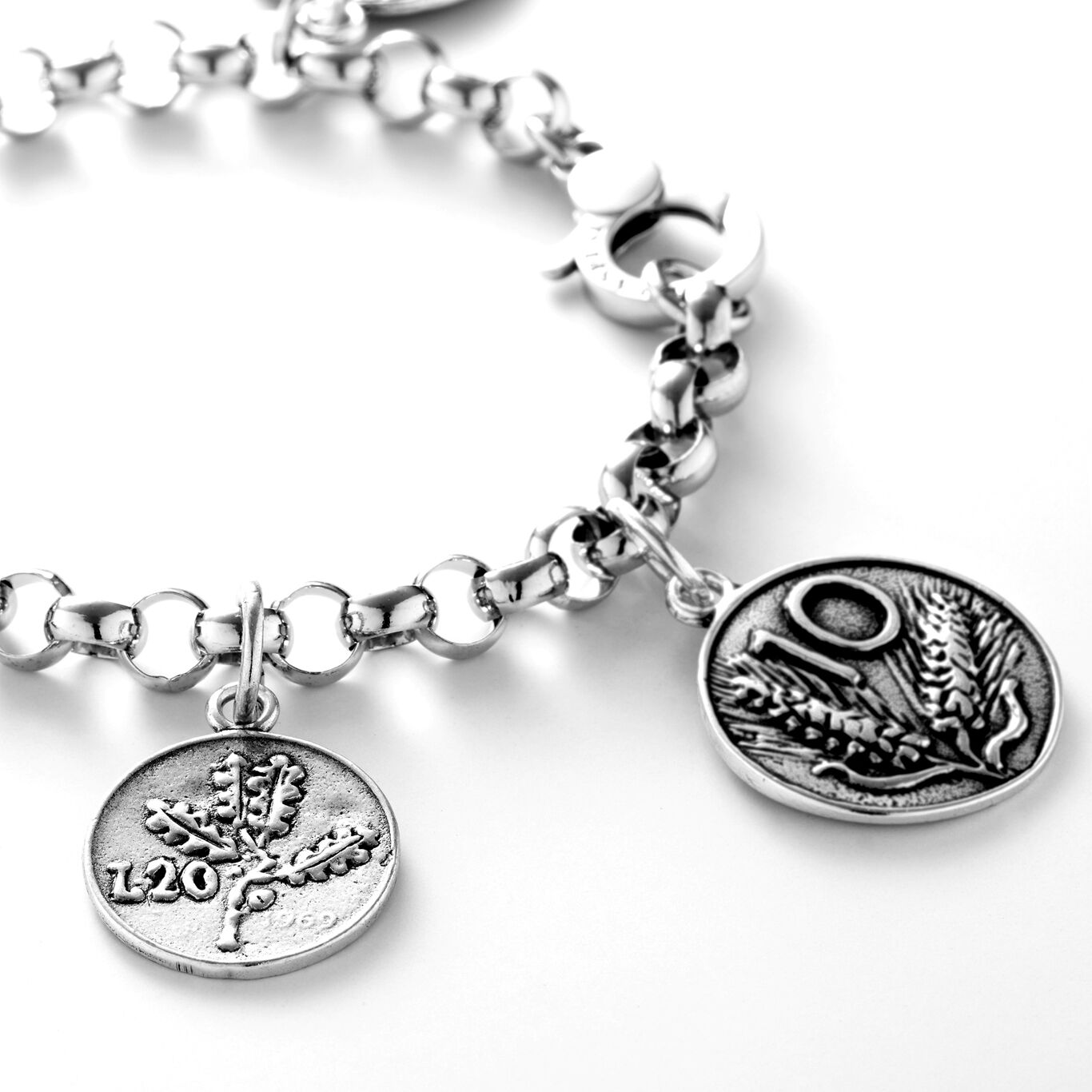 20 lire coin Charm, Charm in Sterling Silver_image number 3_Giovanni Raspini