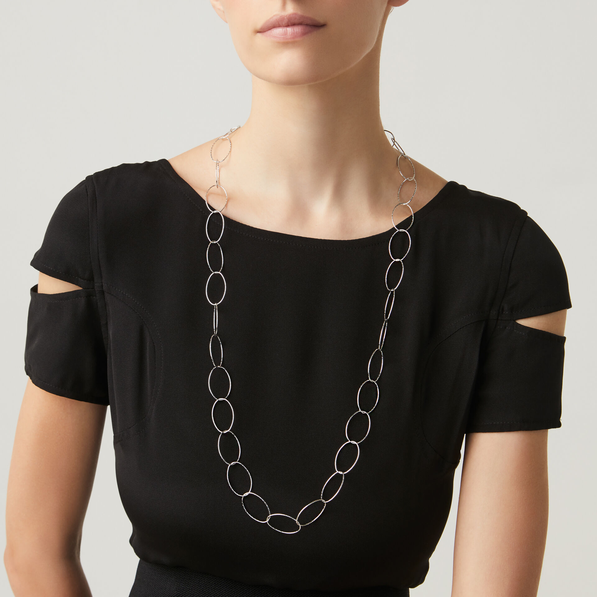 Collier Ronde d'ovales image number 1