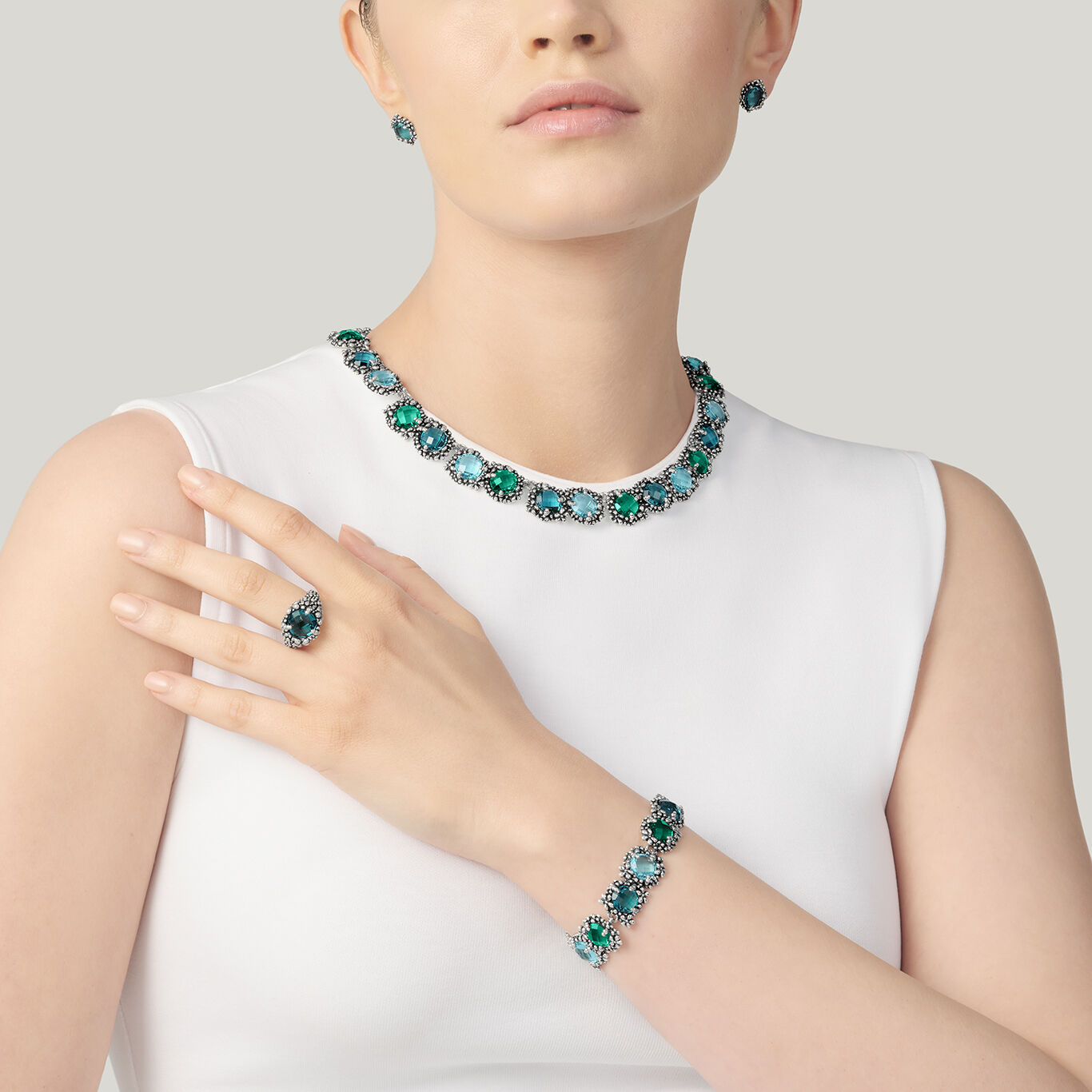 Blue Ivy Bracelet, Bracelet in sterling silver with coloured crystals_image number 2_Giovanni Raspini