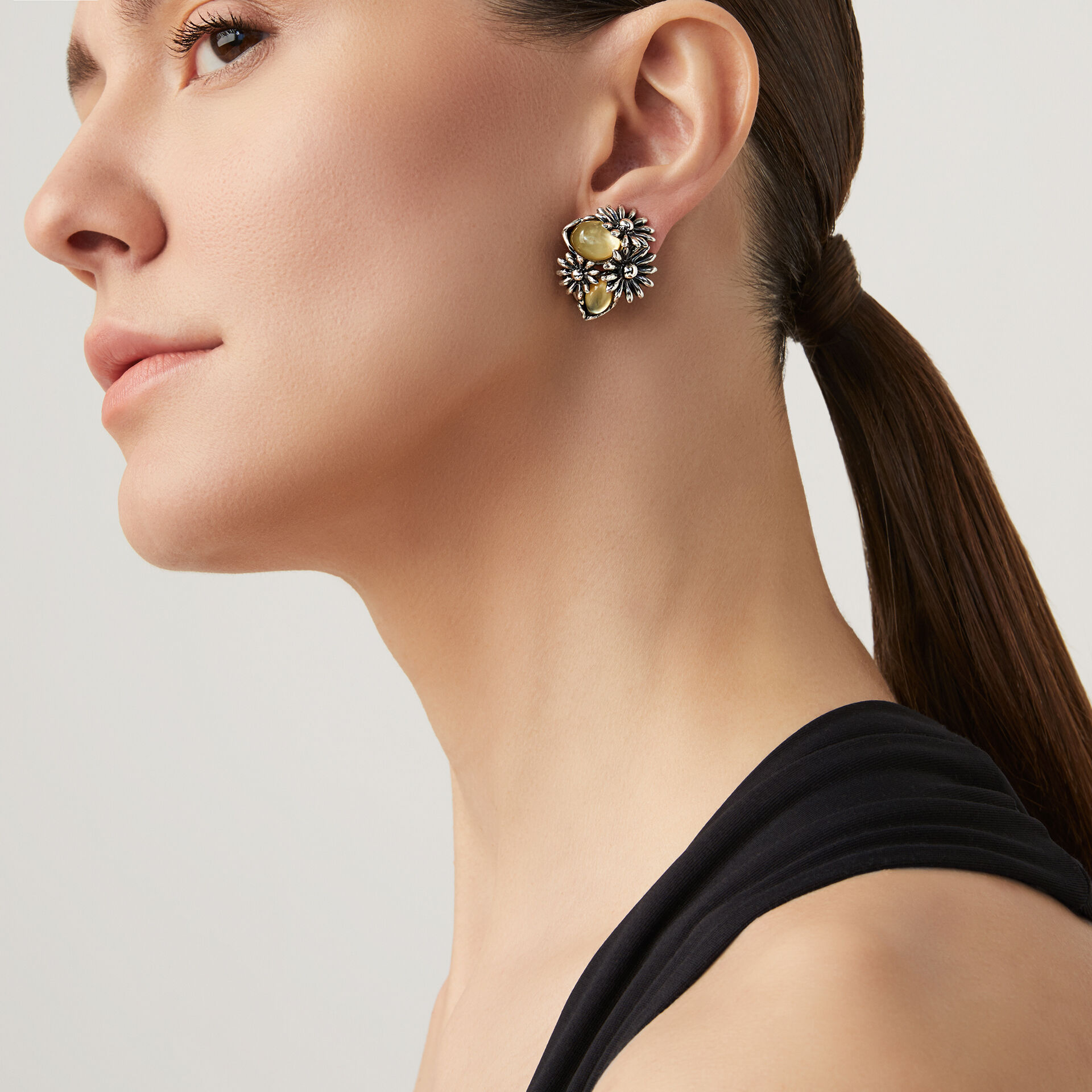 Boucles d'oreilles Marguerite image number 1