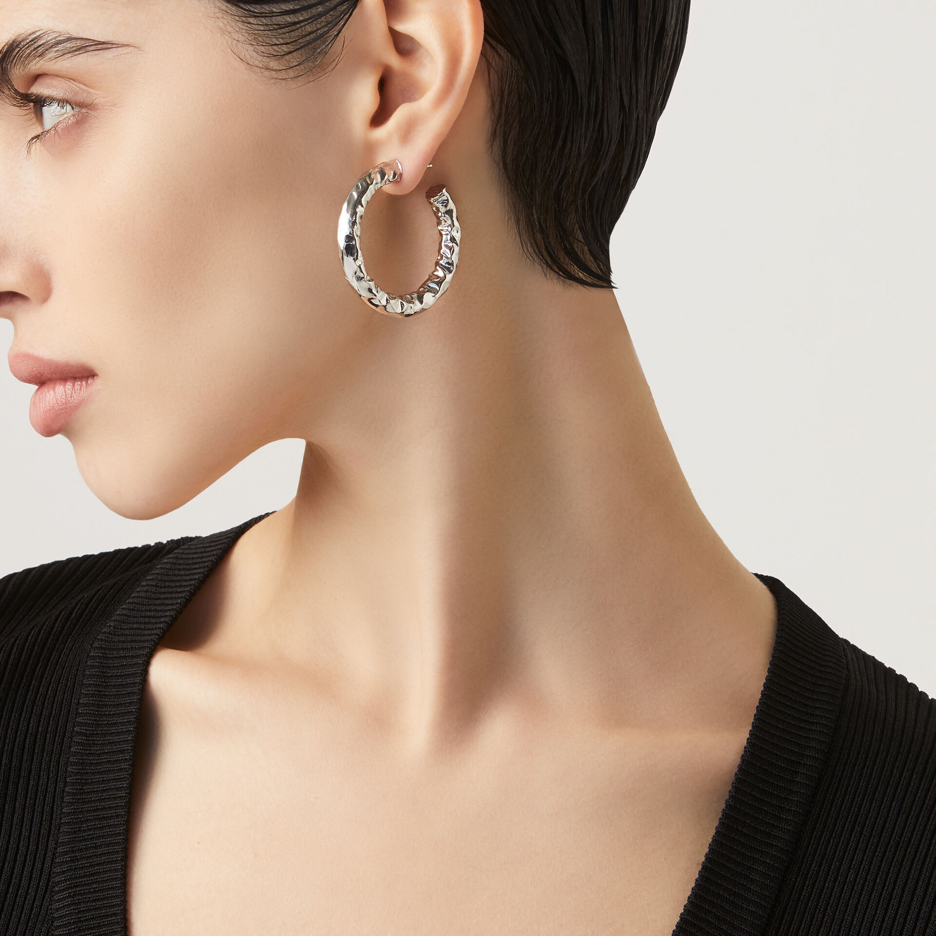 Stone Medium Earrings image number 1