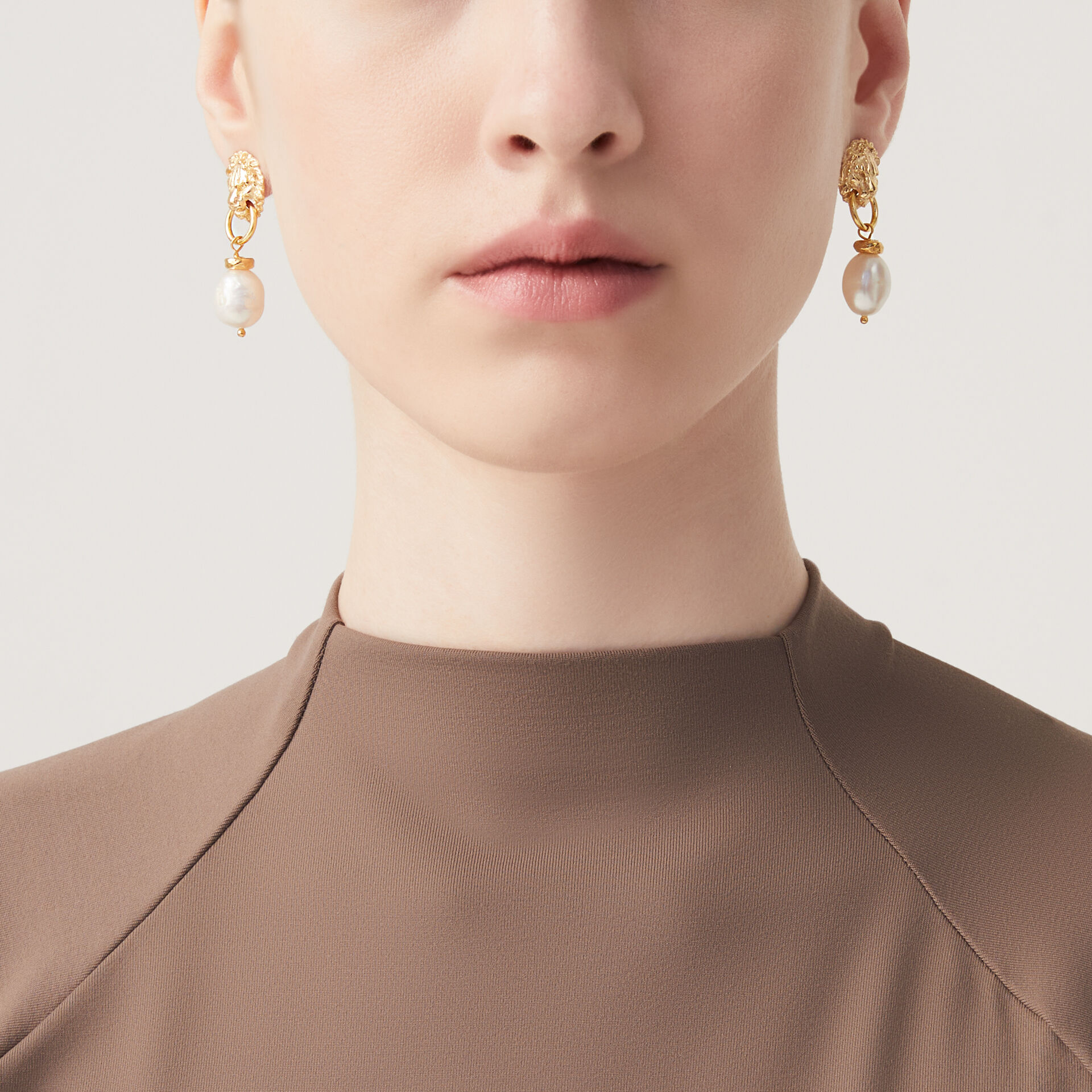 Lion And Pearl Earrings image number 1