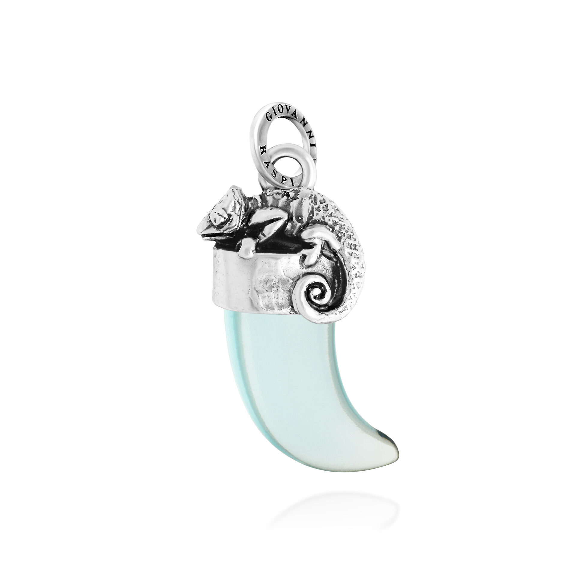 Chameleon Fang Charm image number 0