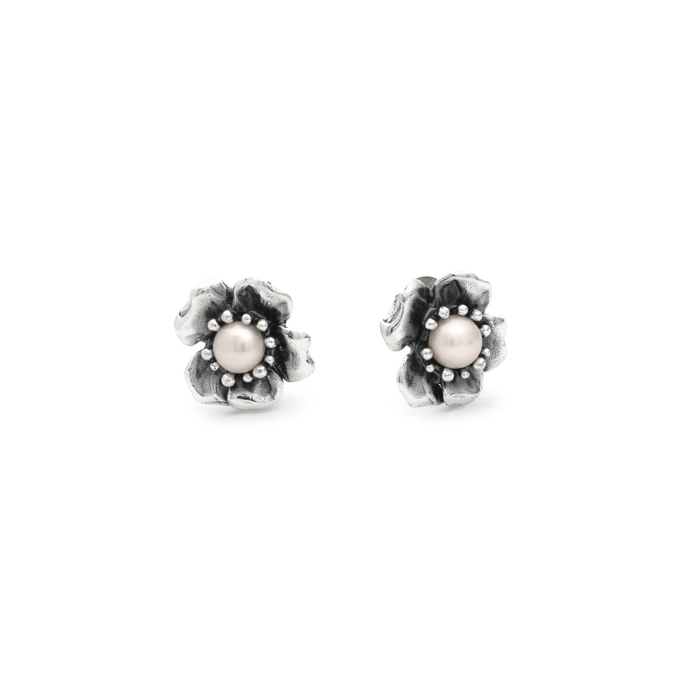 Boucles d'oreilles Magnolia, Boucles d'oreilles en argent massif_image number 3_Giovanni Raspini