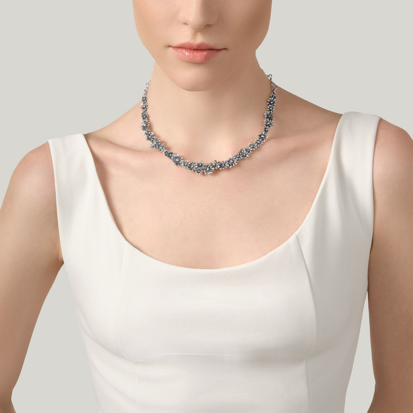 Daisy Necklace