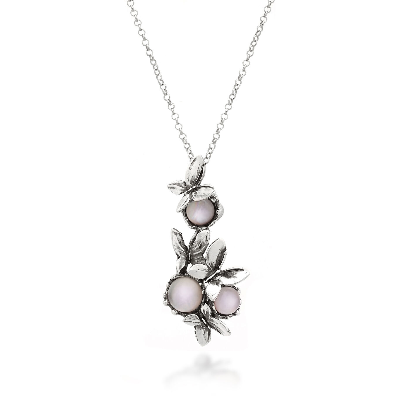 Pink Butterfly Pendant, Necklace in Sterling Silver, mother of pearl and  quartz_image number 0_Giovanni Raspini