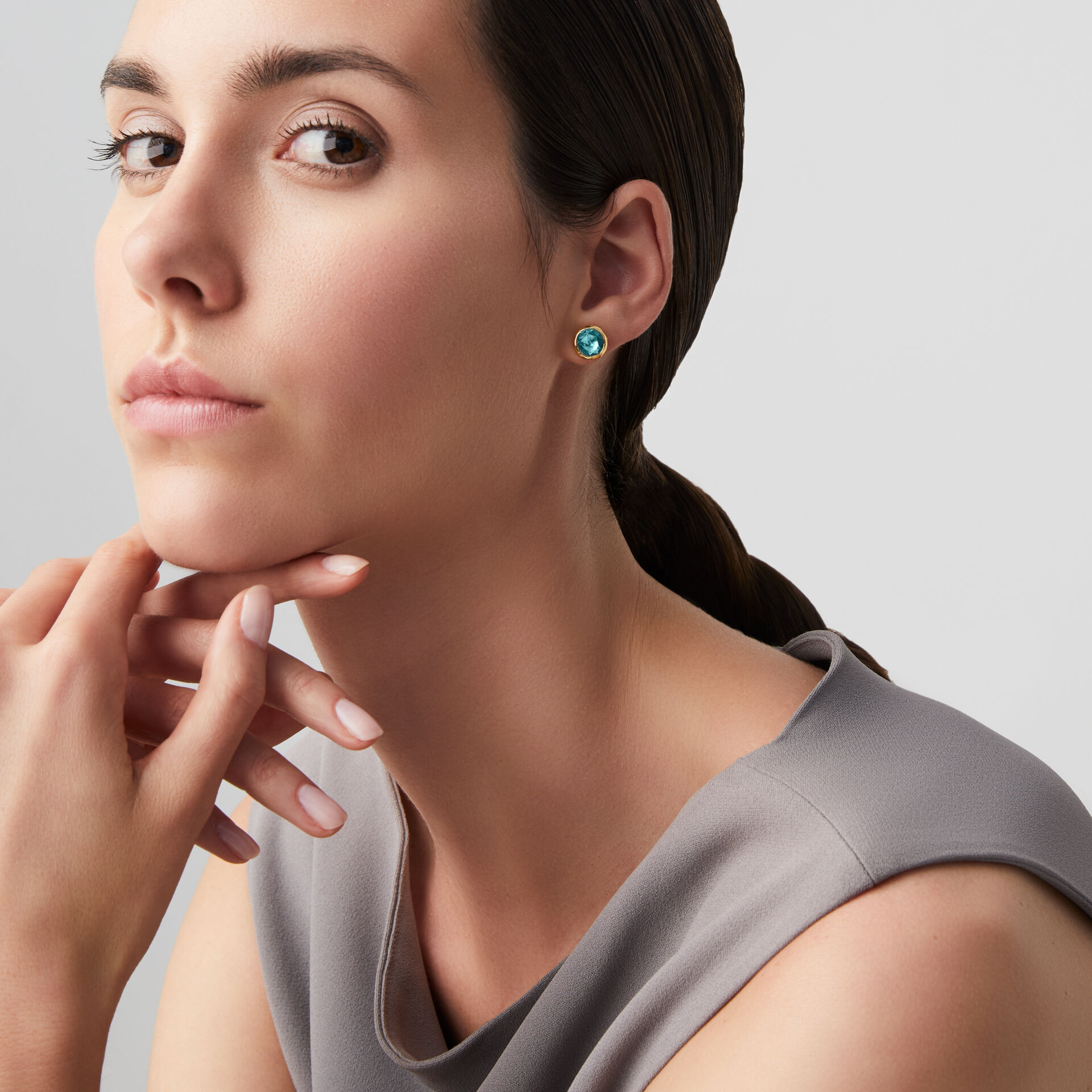 Loop Earrings image number 1