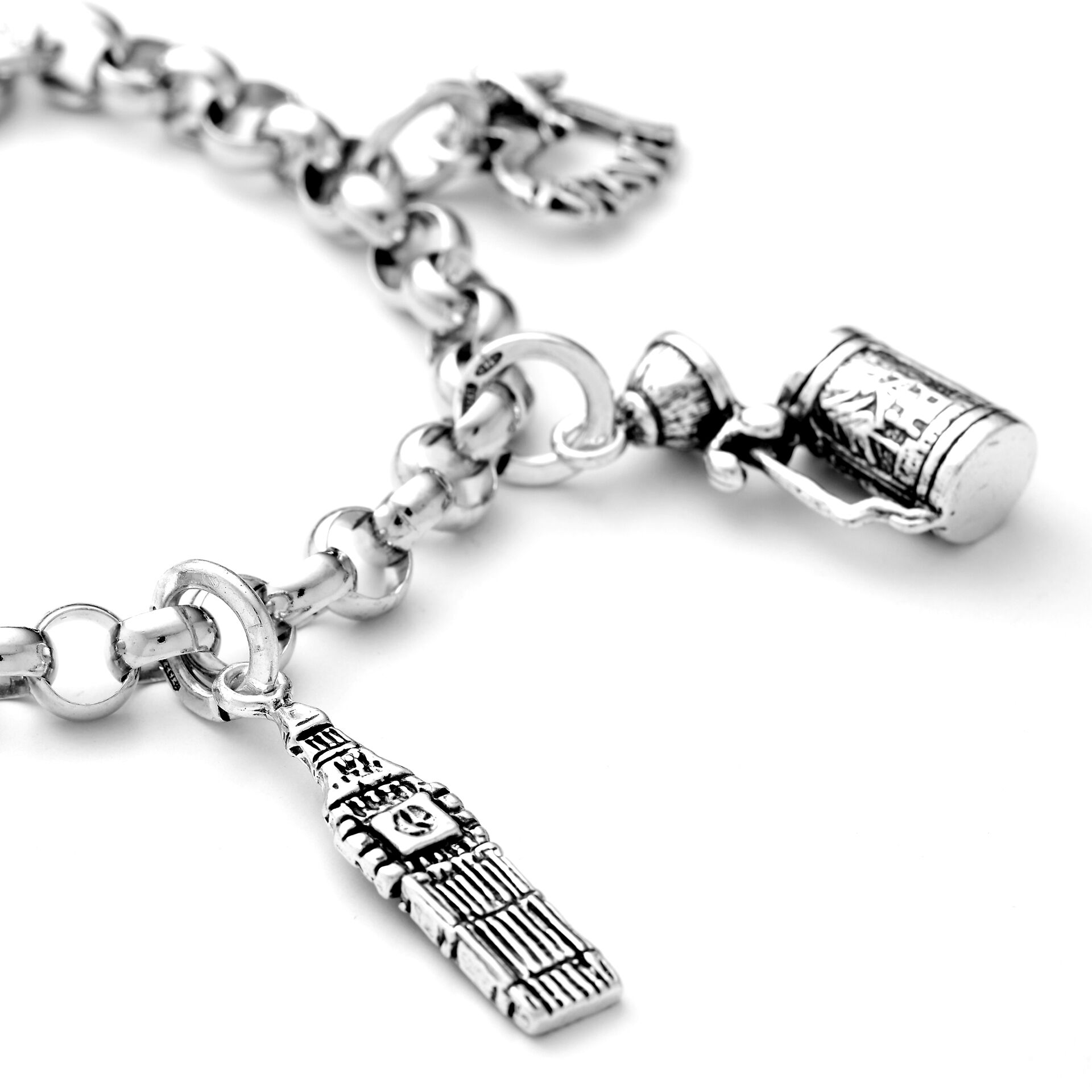 Charm Big ben image number 1