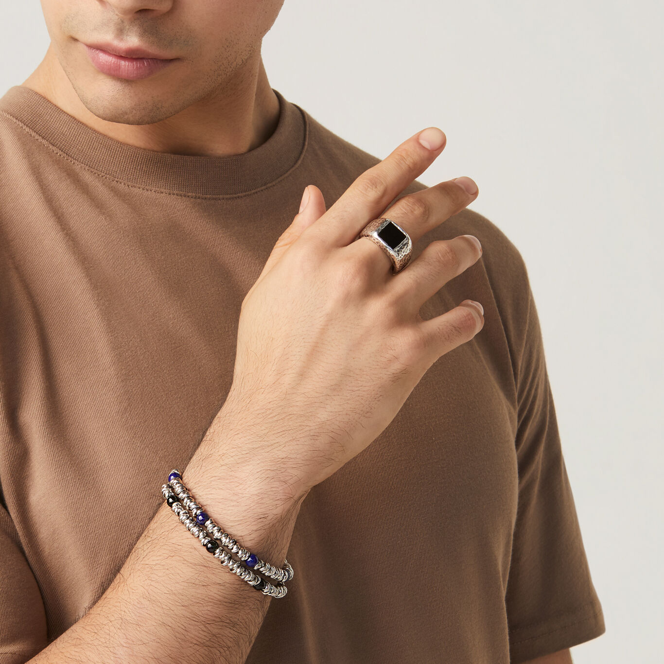 Ring Geh&auml;mmert Quadratisch Onyx, Ring aus Silber 925 und Onyx_image number 2_Giovanni Raspini