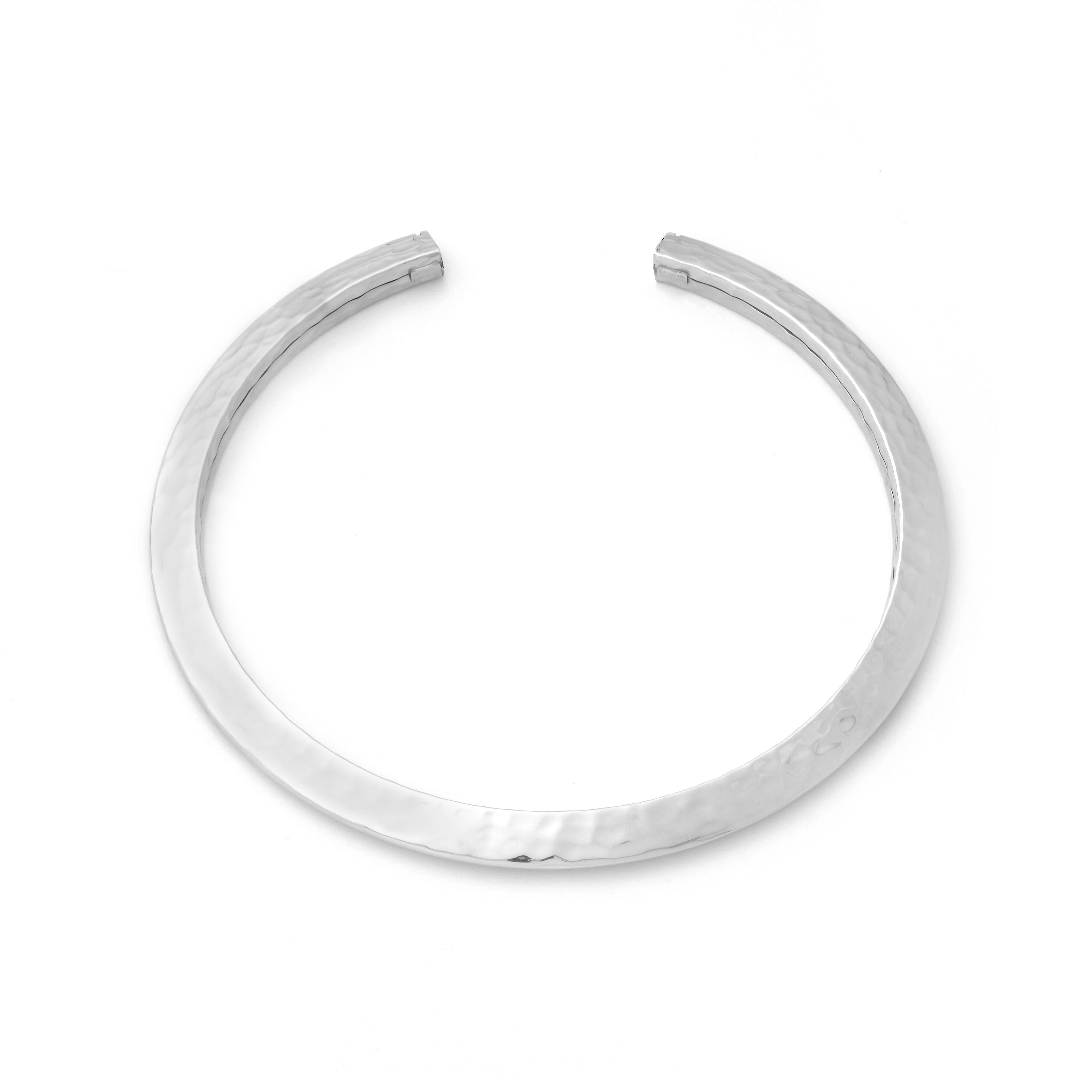 Blade Medium Necklace image number 0