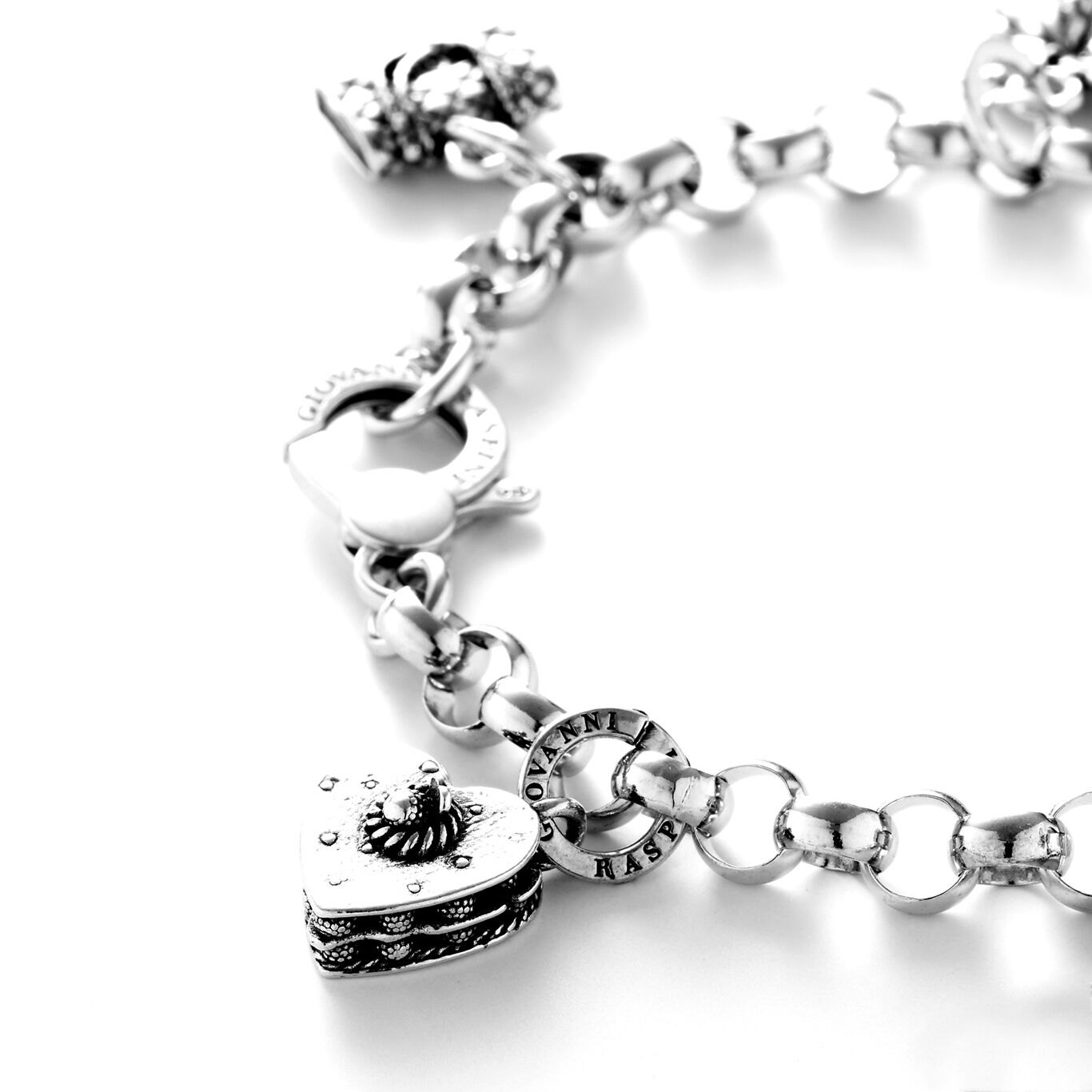 Heart Cake Charm, Charm in Sterling Silver_image number 2_Giovanni Raspini