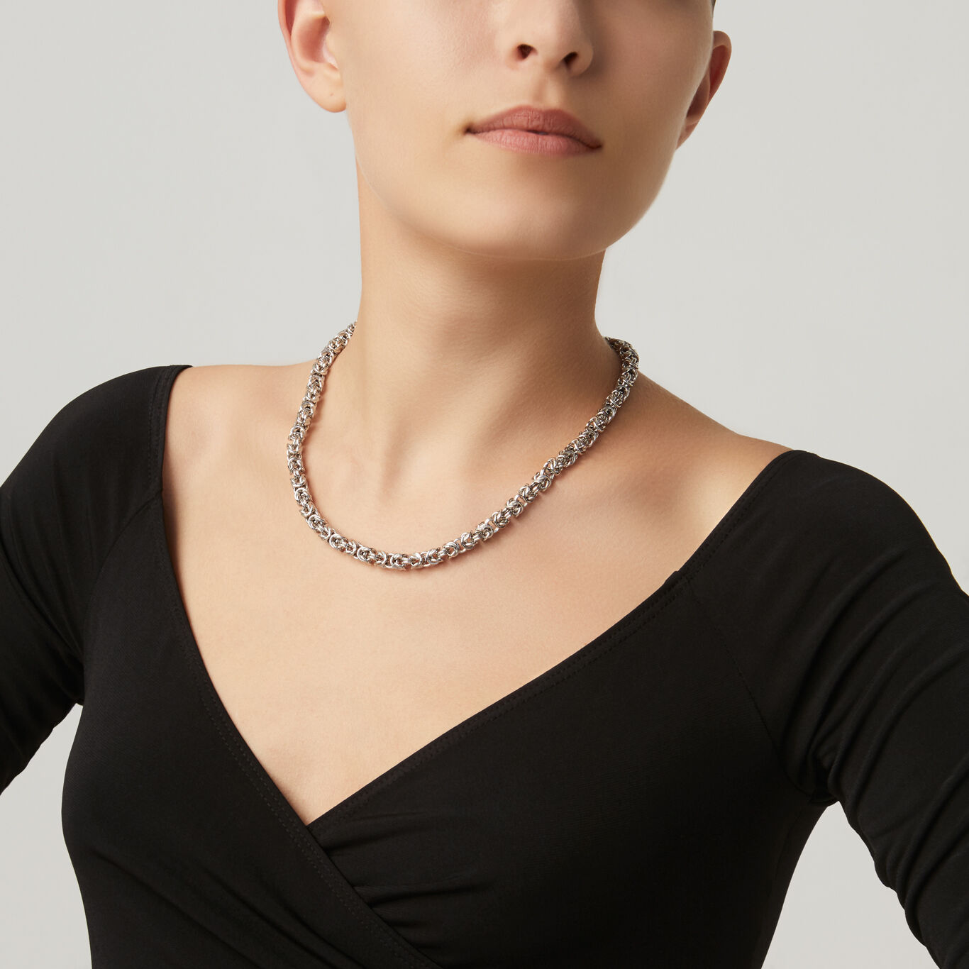 Halskette Mit Byzantinischen Gliedern Kurz