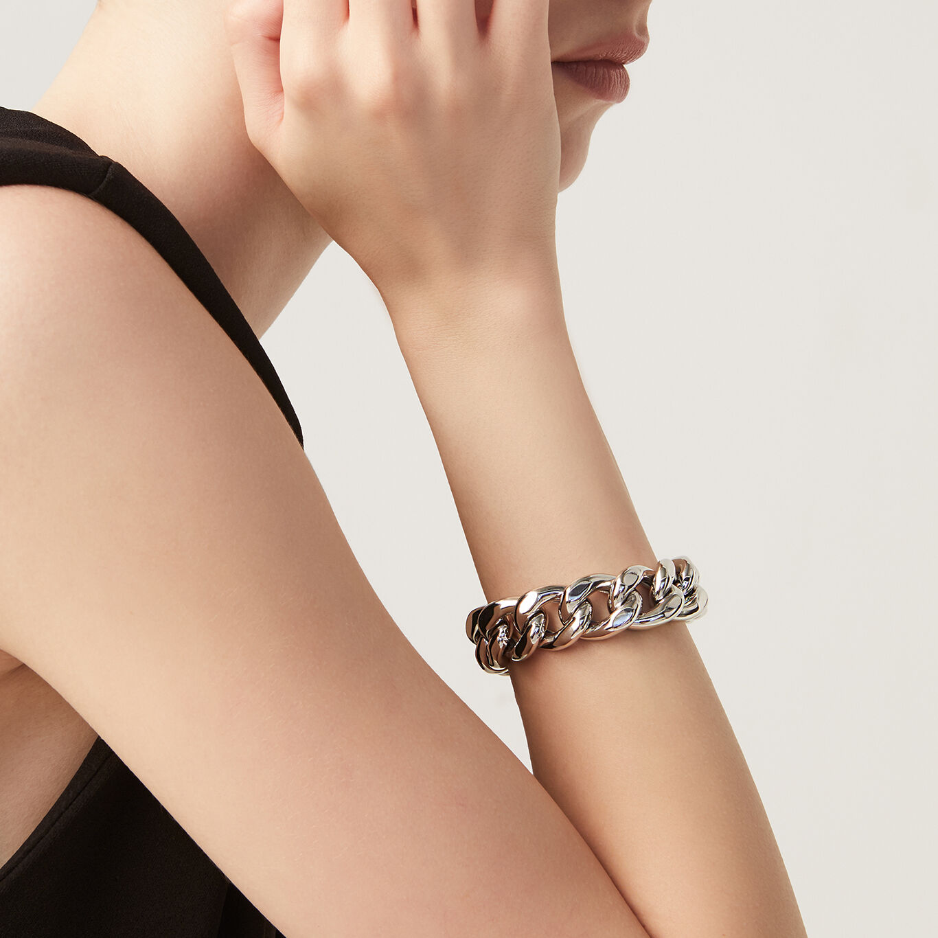 Flat Wave Big Bracelet