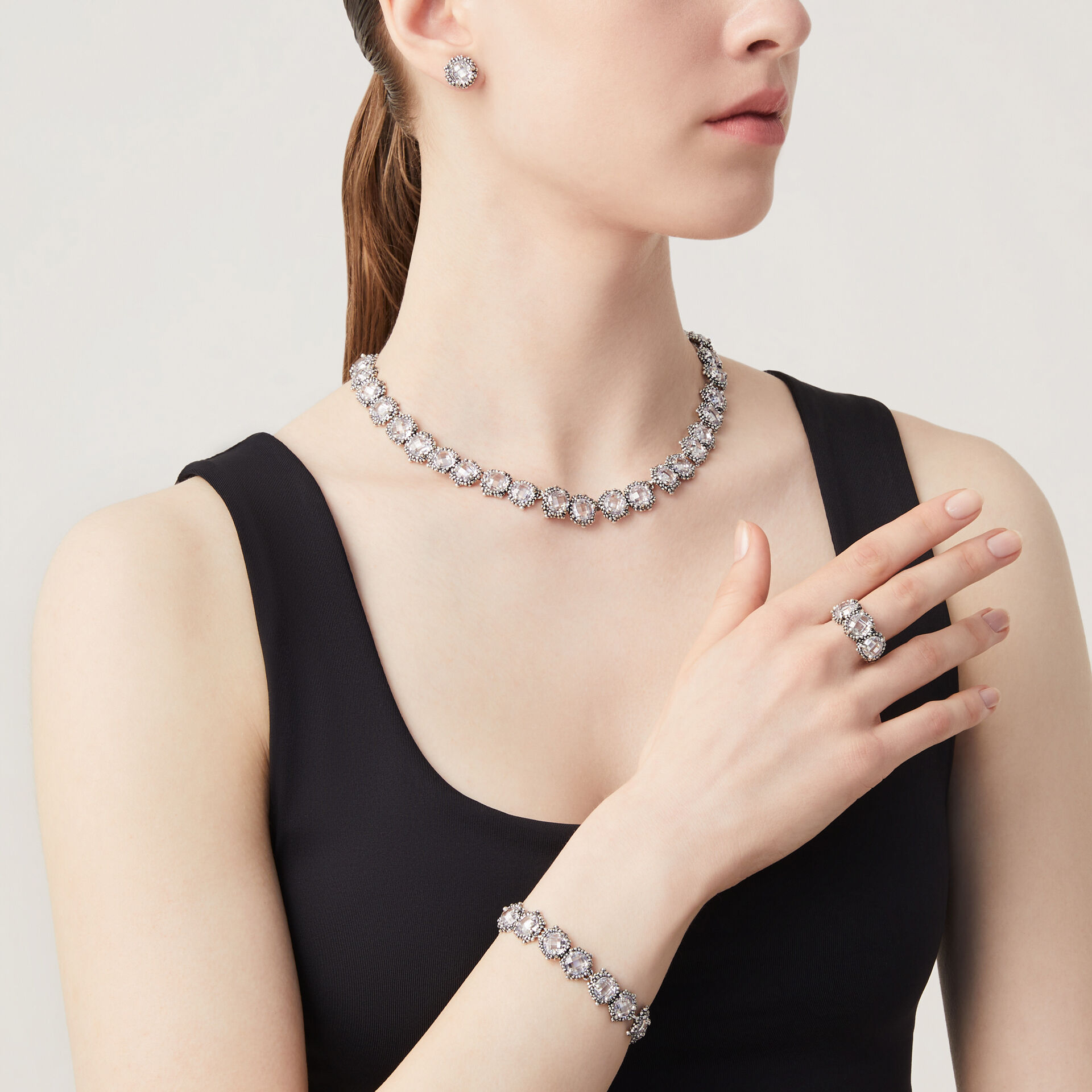 Shine Necklace image number 2