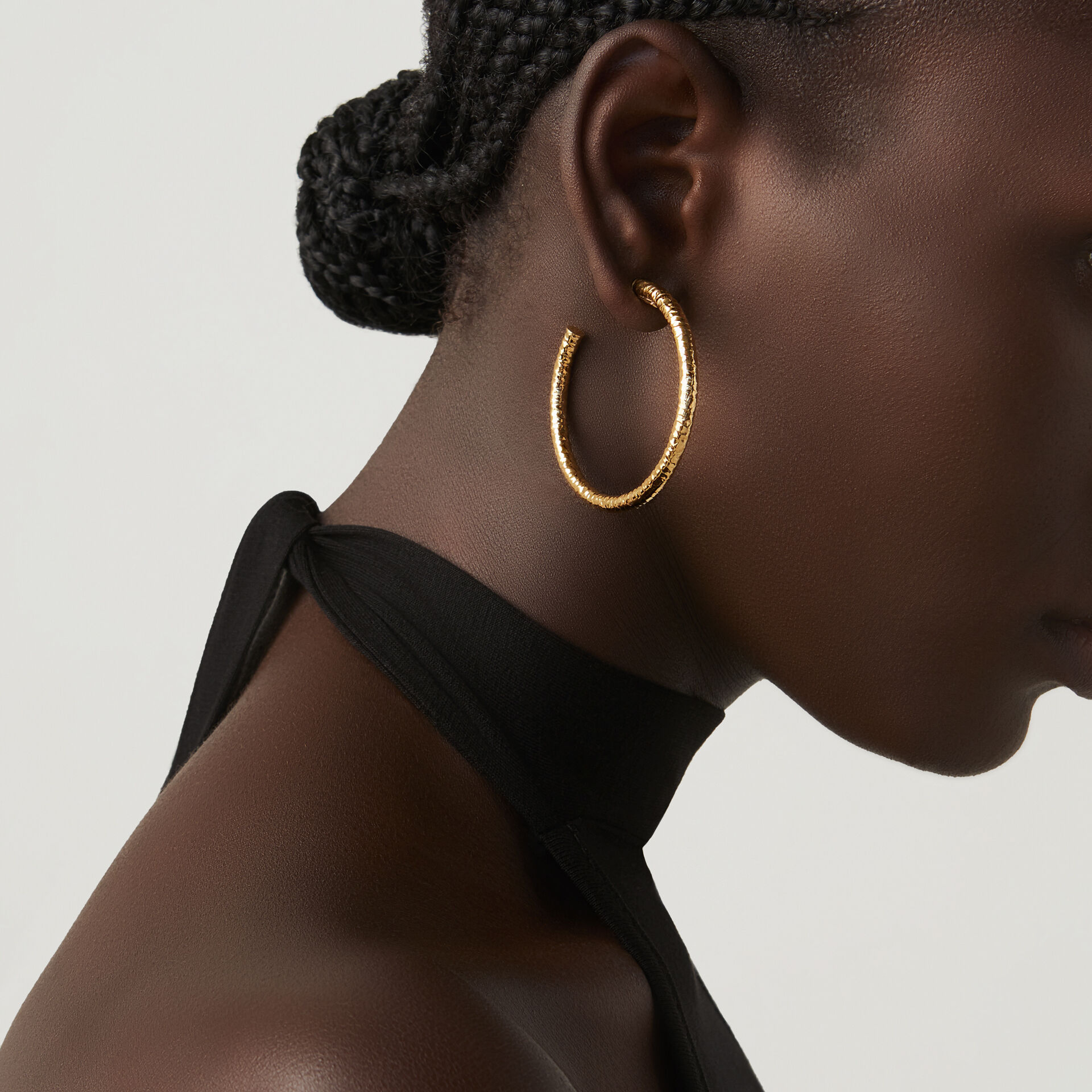 Rock Light Medium Earrings image number 2