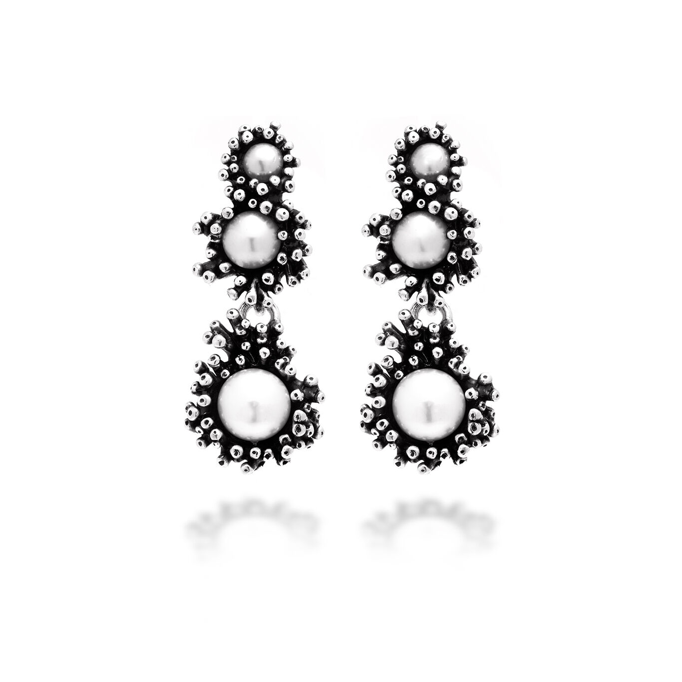 Anemone Drop Earrings, Earrings in Sterling Silver and natural pearls_image number 0_Giovanni Raspini
